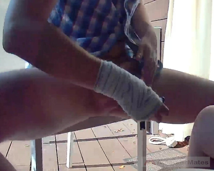 AmateurMates: Amateur Boy in Pyjamas Shaving His Pubes Outside, in Front...