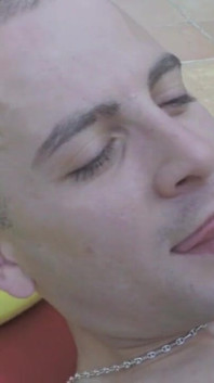 Xavio scopato dal grosso cazzo del suo amico