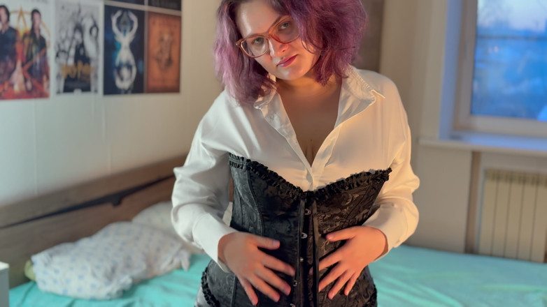 Katybigcherry: Velký a anální sex