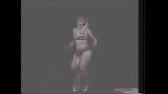 Vintage Megastore Full hd: Điệu nhảy đĩ kỳ lạ