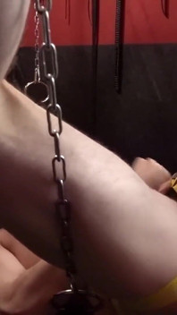 Epic Extreme Anal Fisting w Sling - pięść ramię głęboko