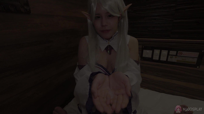 Nu Cosplay: Soczysty elf Miu Akino dostaje usta pełne spermy