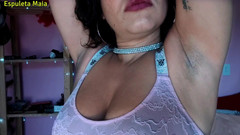 Espuleta: Applying Cream to the Armpits - Espuleta Maia - Modelo Brasileira
