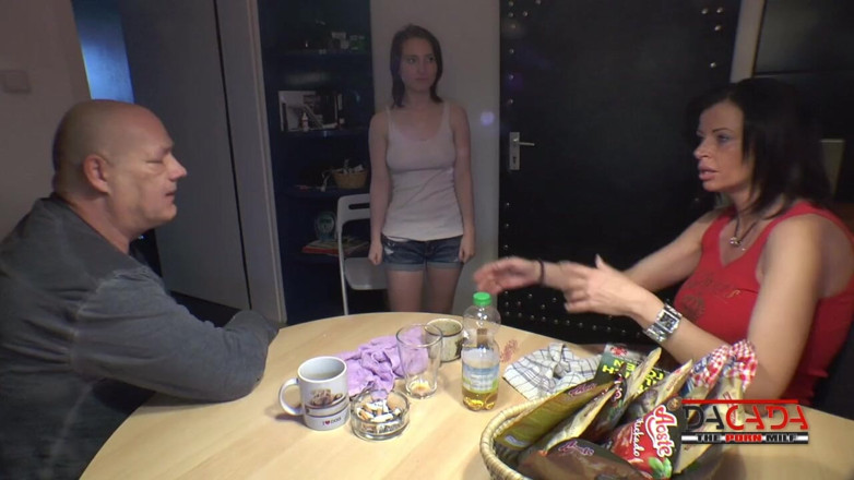 DaCada com: Seducing My Son's Girlfriend