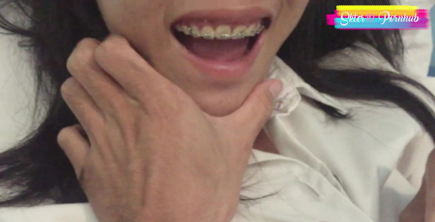 18_honey: Tajné šukání kundičky studentů k útěku z vysoké školy