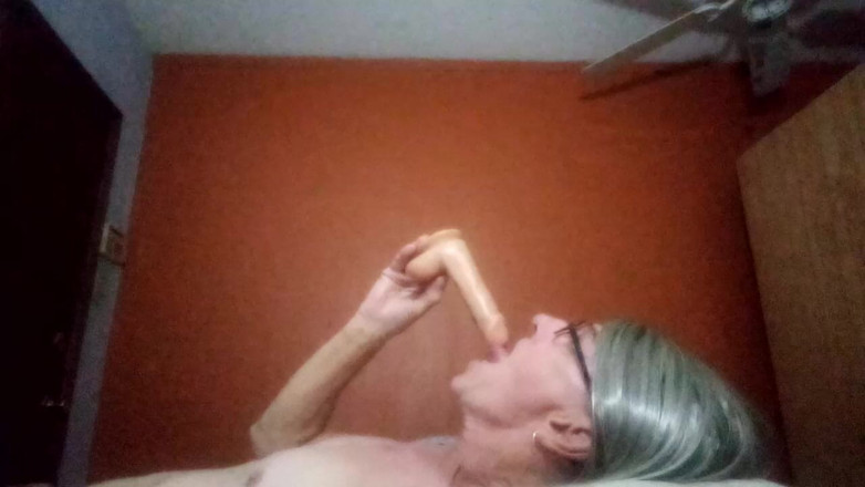 loveitall123499: Playing with My Dildo Fucking and Sucking