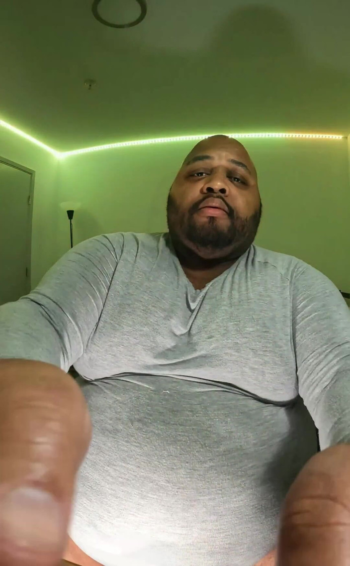 Blkhole420: 睡前淋浴和体重更多。