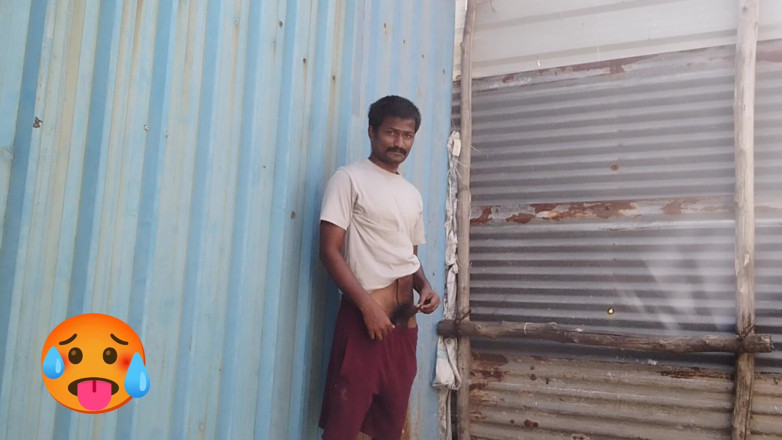 KUMBHA MANOJ KUMAR: Voormalige tractor