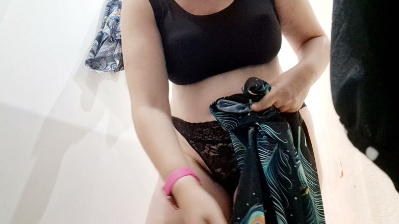 Nicoletta Embassi: 핏룸 비밀: 거대한 털이 무성한 덤불을 깜박이는 거인들