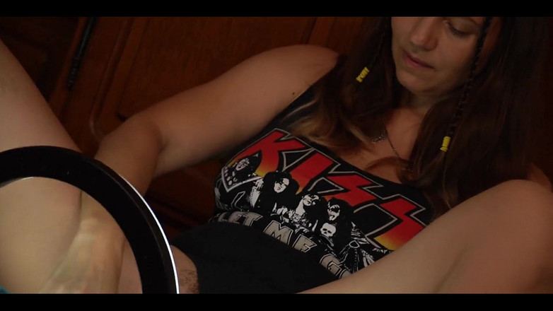 Crypto Mommy: O lecție de știință a pizdei umede hands-on