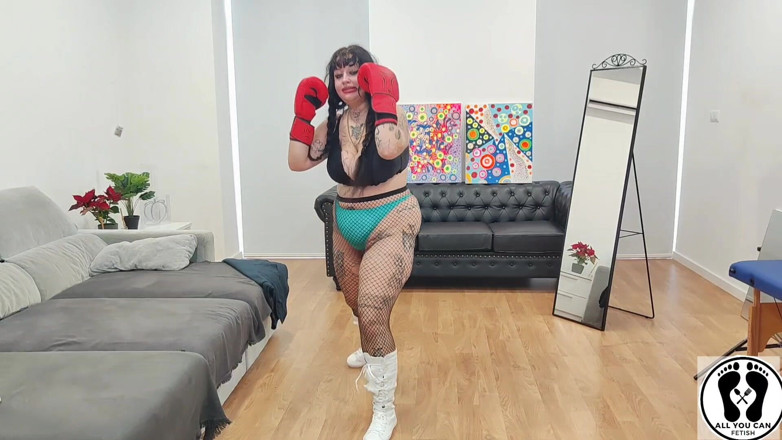 All You Can Fetish: Chubby Girl Boxing Training Bouncing Boobs