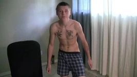 벌거벗은 A 플로리다 스트레이트 십대