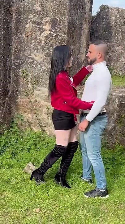 Video Porno One: Me Foda Lá Fora, Isso Me Excita Ainda Mais!