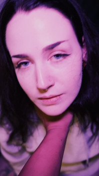 Netflix a BJ s Cuite Kiobey Rail Doggy Facial