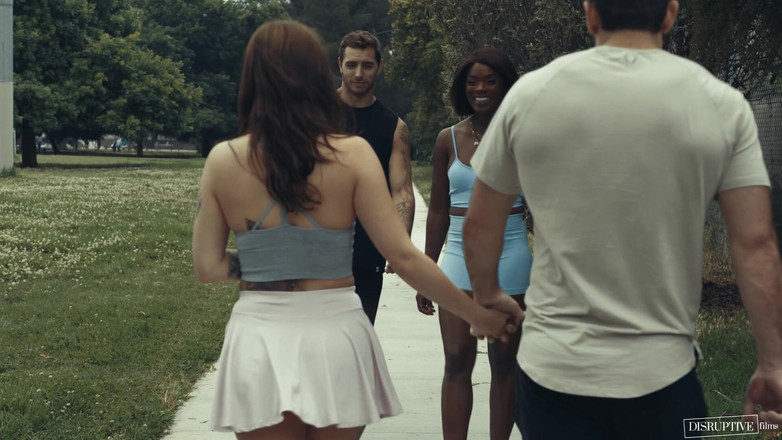 Disruptive films: Tutto a tre in sauna - tutto il lavoro a tre