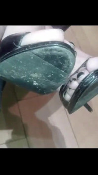 몸을 애무하는 호세 카스텔 블랙