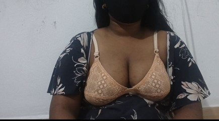 Skakoi: Desi Girl Cloth