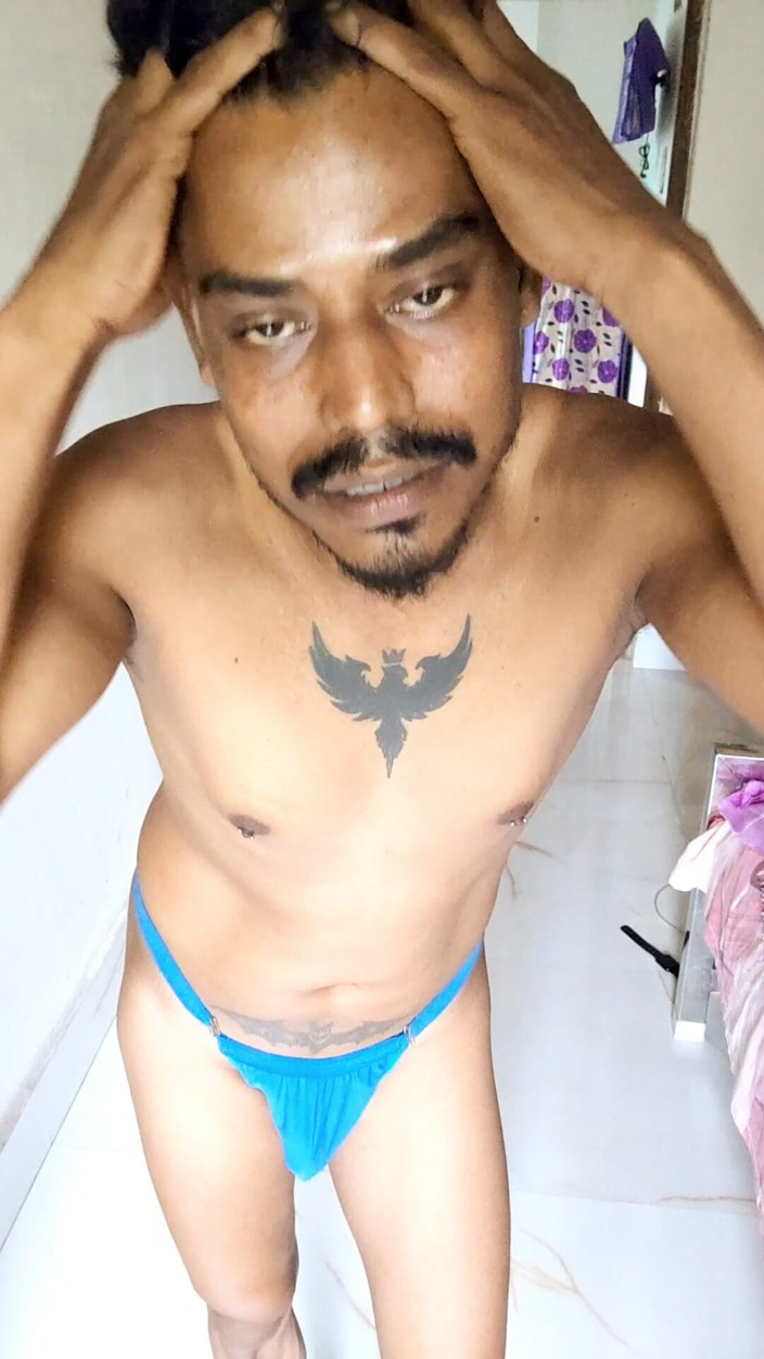 Alick Das: 젖은 브리프를 입은 하드코어 자지