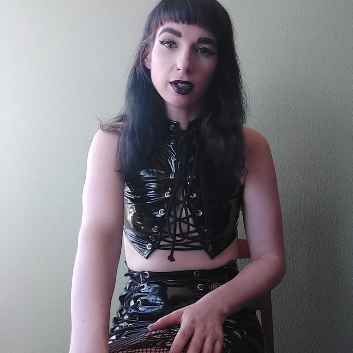 Lady Stardust: Welcome to your nightmare