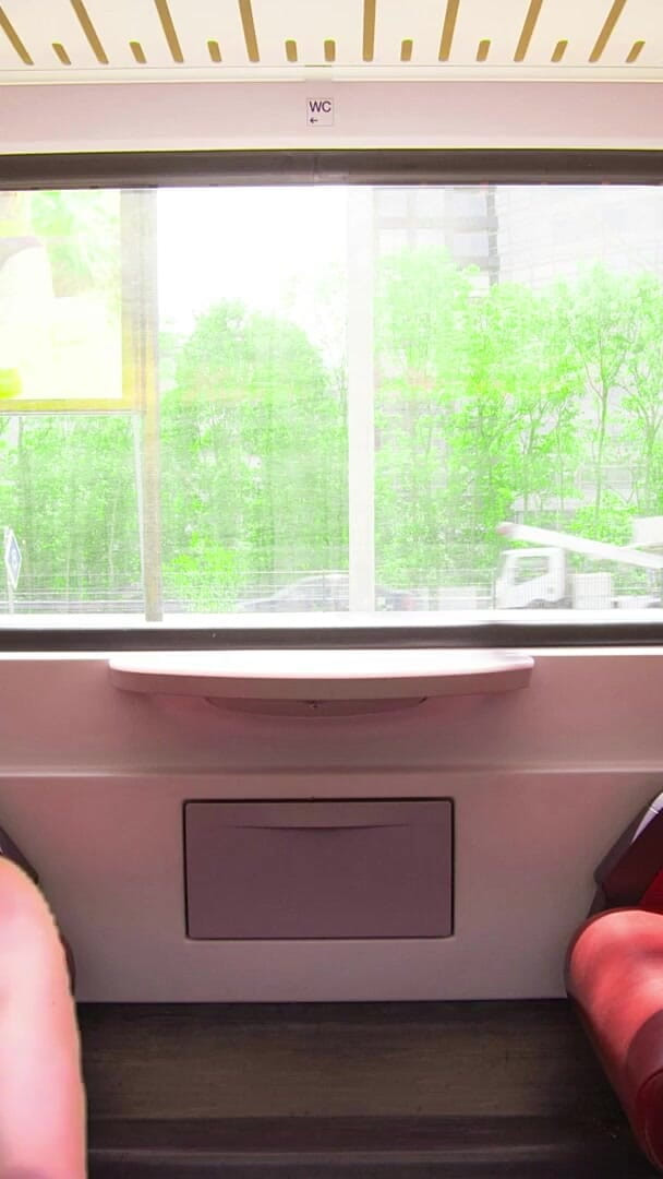 ADAMANDEVE: Passeio quente no trem com Agarabas e Olpr
