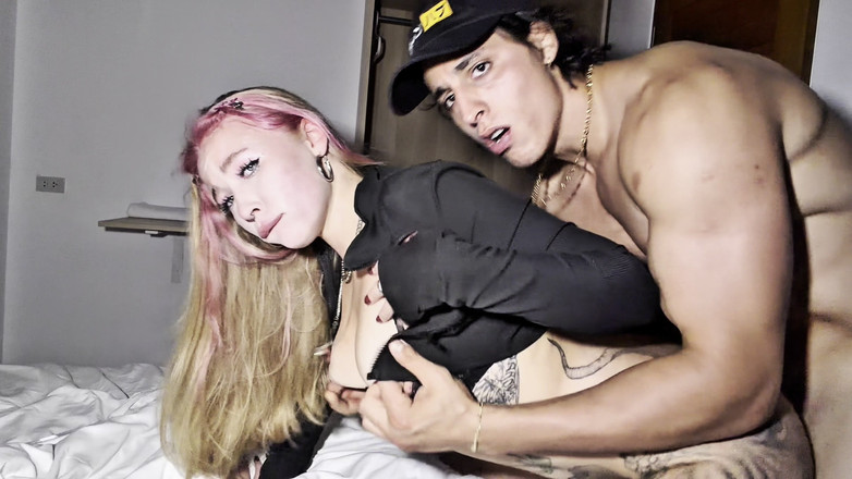 Gattouz0: Tlustá ruská děvka tvrdě bušila a byla naplněna horkým creampie