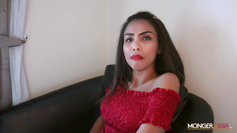 Monger In Asia: Fertile Asian Breeder Gets Creampied and Corked