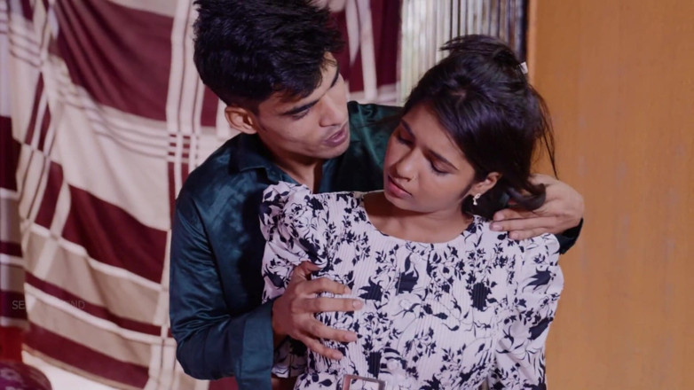 Kilash: Desi Indian Couple Broke Their Virginity with Chocolate Sauce on...