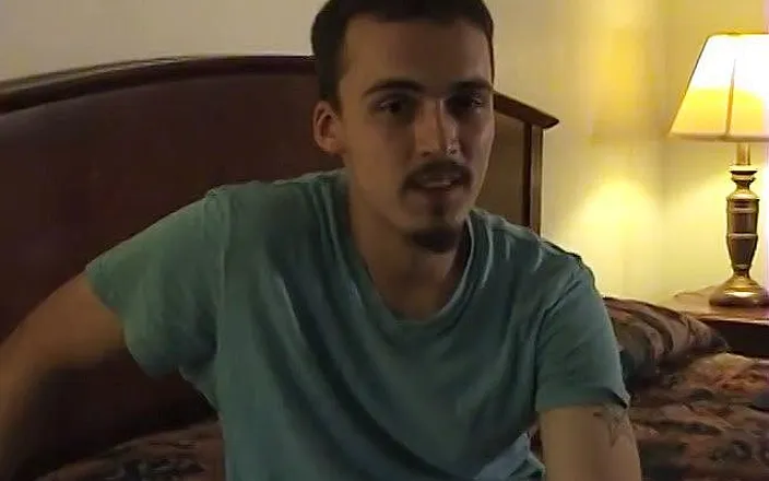 Jay's Amateur Straight Guys: Straight boy jacks it for me