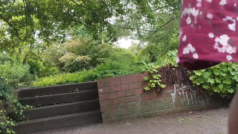 Serge Didier: J’ai invité une belle pute dans le parc à aller se...