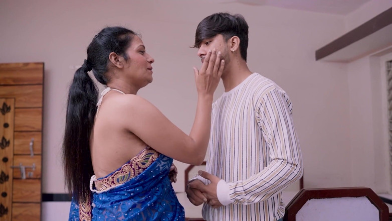 HotMaal69: Indian Stepaunty Scared After Seeing Big Dick Full Hindi Audio