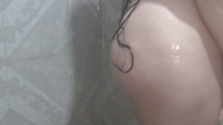 MassiveHungFoxy: Deep Cleaning Where It Matters Most
