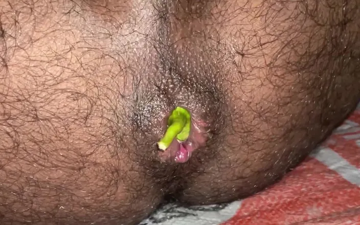Simpal: Sexy Boy Show Dick