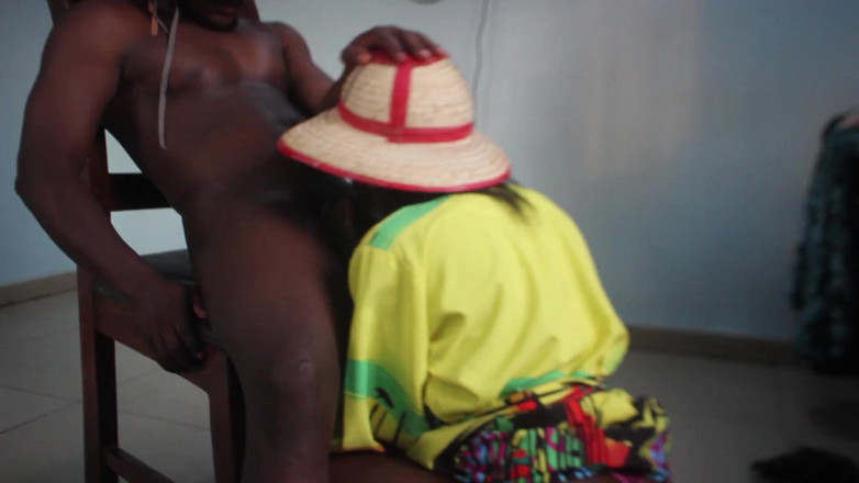 Itxbush: Muslim Fulani MILF Getting DP’d