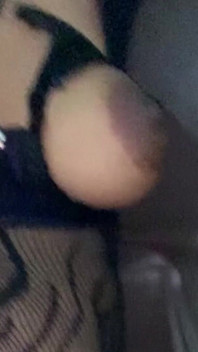 Foda anal para a puta vestida da net