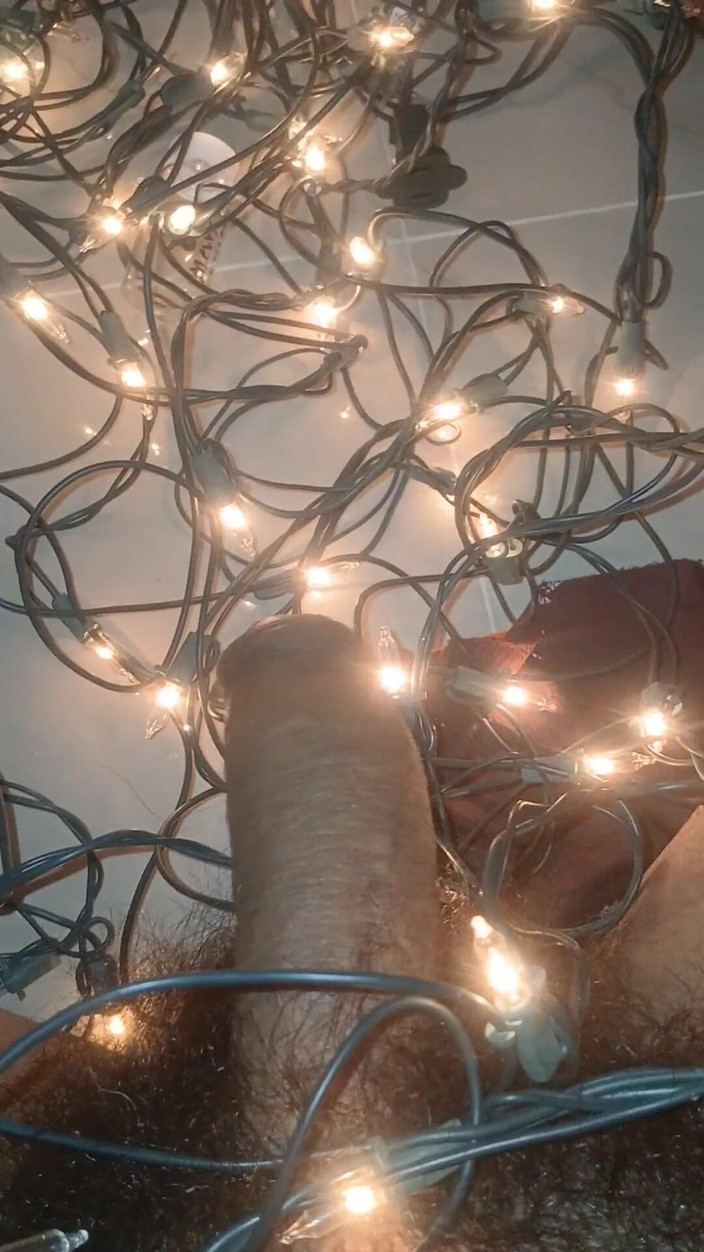 Alexander33324: L’arrivée de Noël exige la célébration