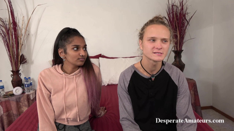 Media Originals: Amatur terdesak Pepper Hart dan Kama Sultra Ciri Berganda