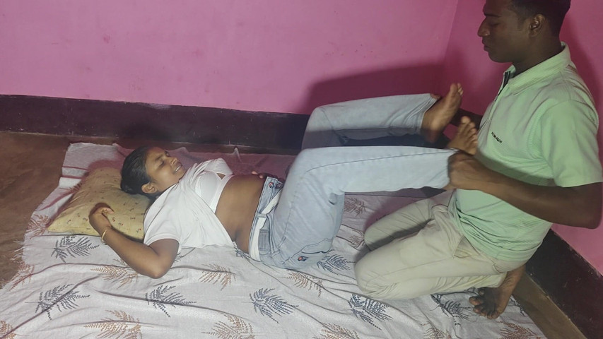 Village Girl Fucked by Her Boyfriend (Deluwara)