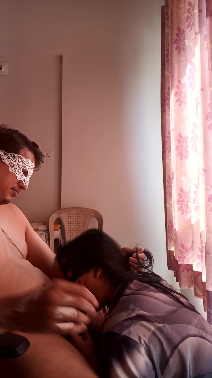 jackfucks: Возвращение америки, соседка делает удивительный минет и пьет мою горячую сперму, пока изменяет своему мужу