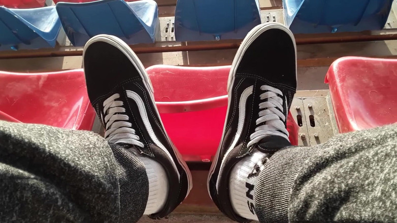 jerkofflover: Saya memamerkan sepatu Vans saya, kompilasi yang terbaik dengan Vans