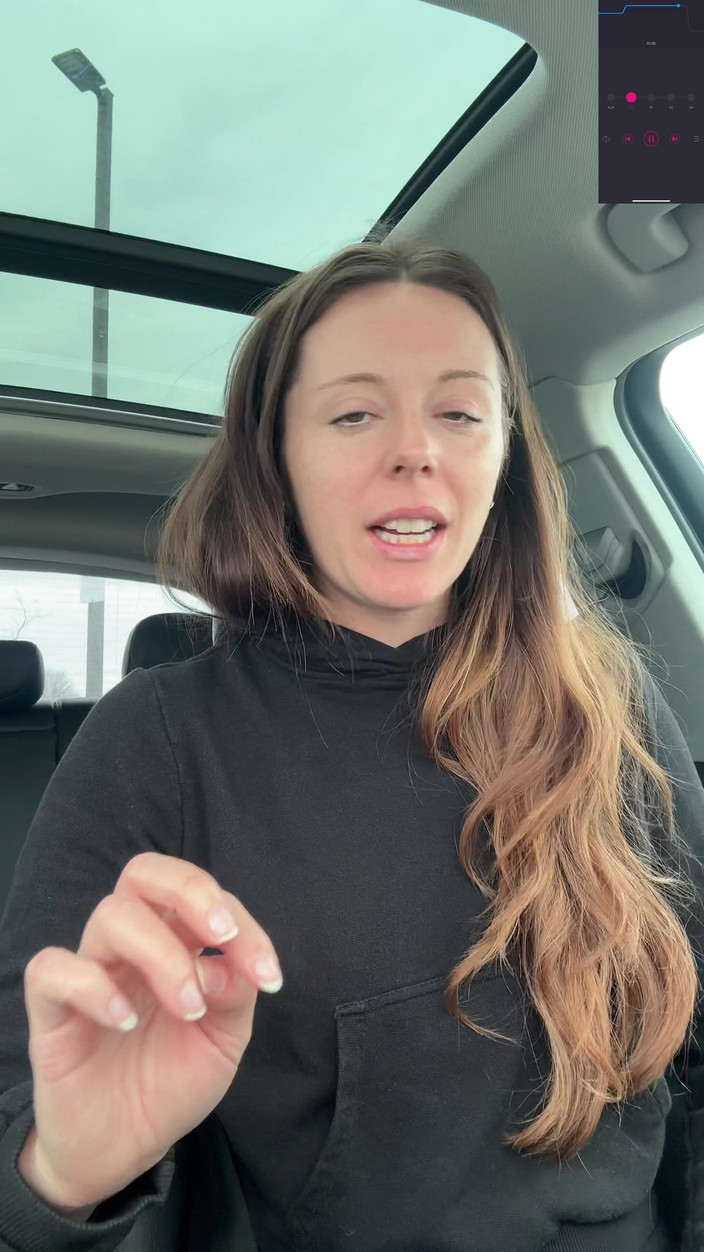 Nadia Foxx: Kanadensisk hottie går av i enheten genom!