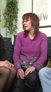 Trekantsex med fru som letar efter nya situationer - 4