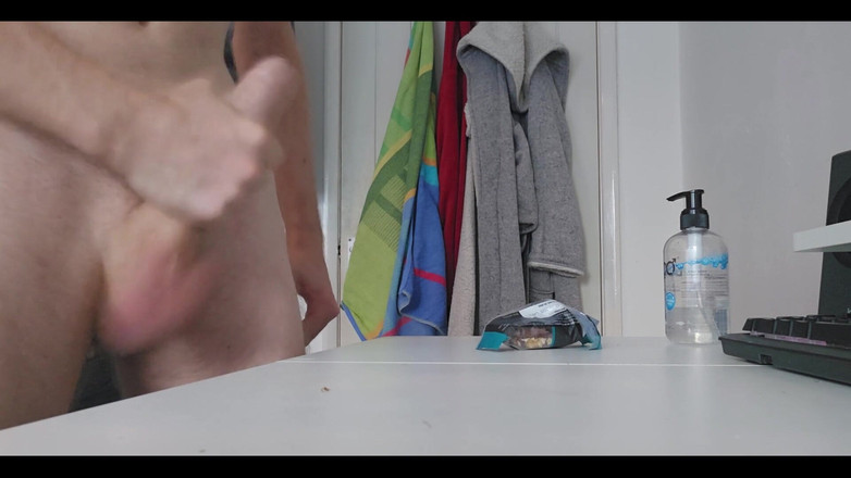 The Max Powers: Menghisap pancutan putih tebal