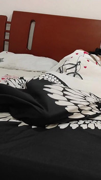 La Matrigna Fa Sesso Sotto Le Coperte Con Il Suo Stupido Figliastro
