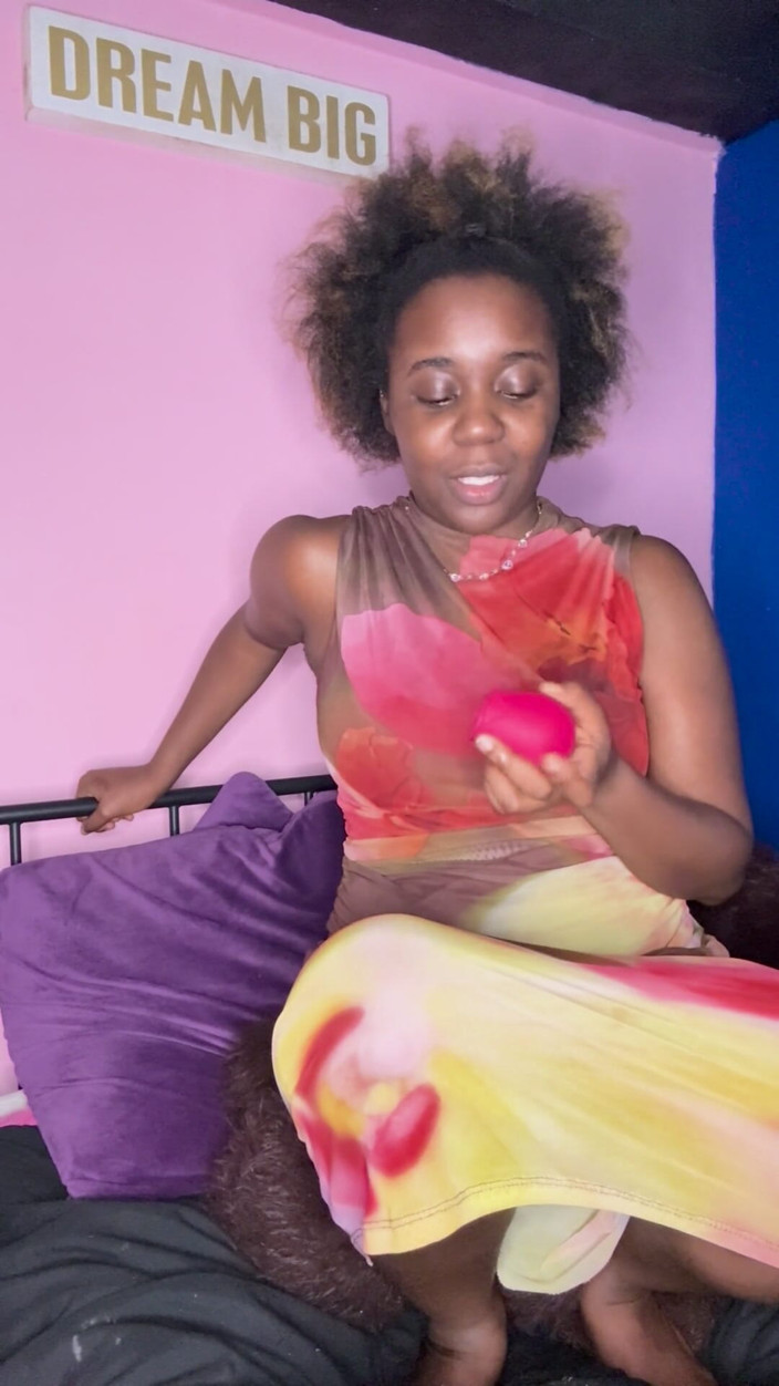 ALLIYAH ALECIA: Creamy Pussy for Birthday!!