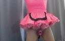 Sissy Candy: Ateşli pembe elbiseli ve bekaretli kadın kılıklı hizmetçi dildo standına...