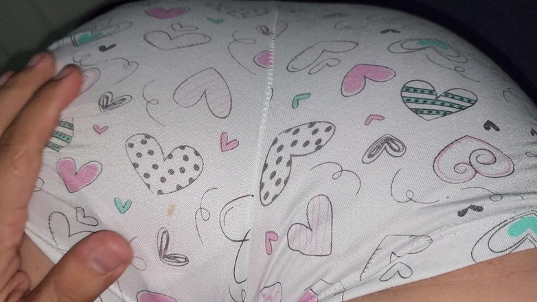 Wil9727: Я більше не можу цього терпіти і кінчаю всередину свого маленького сусіда