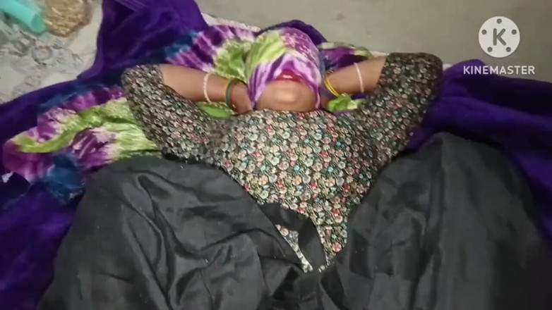 Kavita69: Přítelkyně podvádí přítele.hardcore šukání před videem svého přítele. Hardcore sání a...