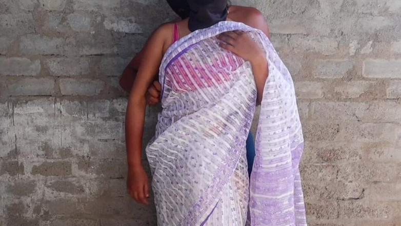 Saloni: Chiavando una moglie bollente