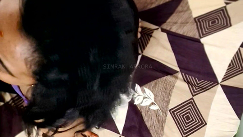 Simran Arrora: Ho scopato la figa di quella troia della Mia sorellastra