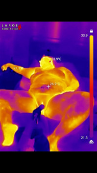 Erster bbc-sexmaschinenfick: eingeölte bBW kommt hart auf deinen massiven schwanz, 15 minuten Ritt und sperma-countdown, pOV thermal